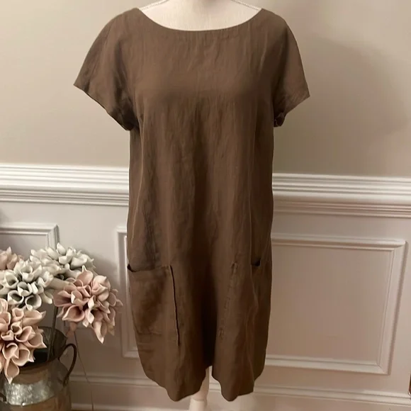 Eileen Fisher Brown Linen Ballet Neck Front Pocket Shift Dress Size Medium - Picture 2 of 10